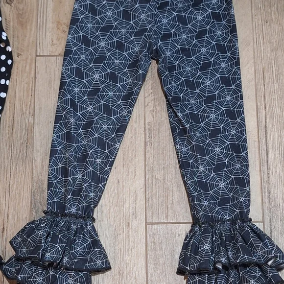 #1840 4 Pairs Boutique Polka Dot and Chevron Kids Leggings  Sz. 6 - Picture 4 of 6